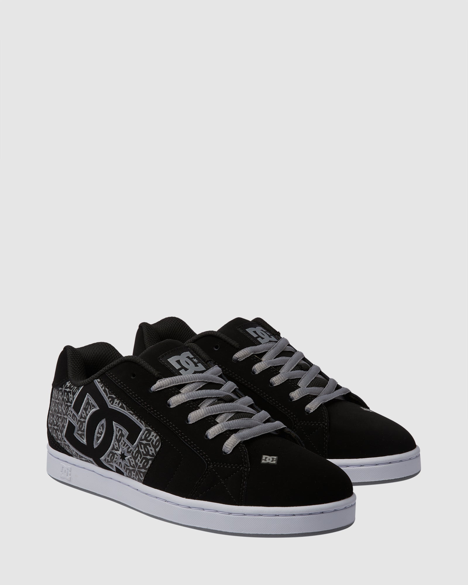 DC Shoes Skate Snowboard Quality Clothing